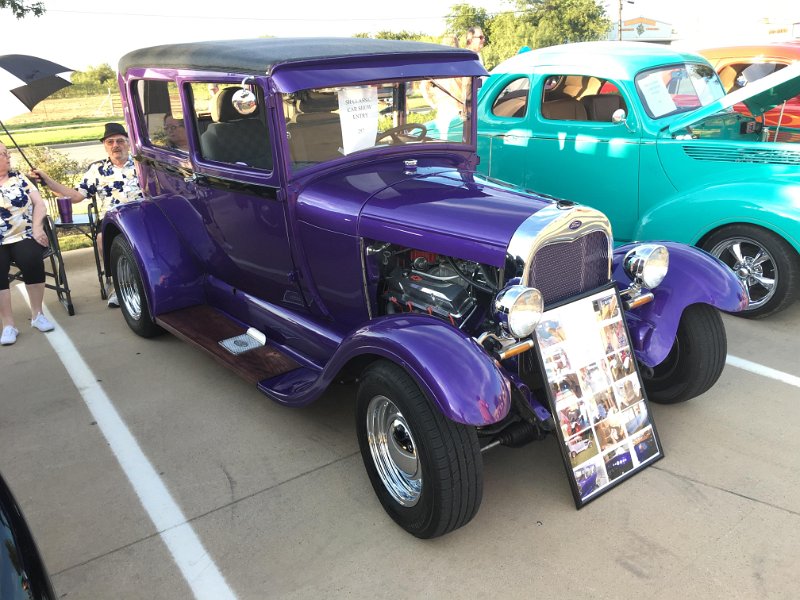 20180902 190226 - Fat Daddys Car Show.jpg